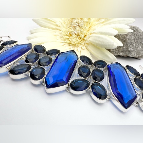 LONDON BLUE TOPAZ BRACELET - Picture 7 of 7